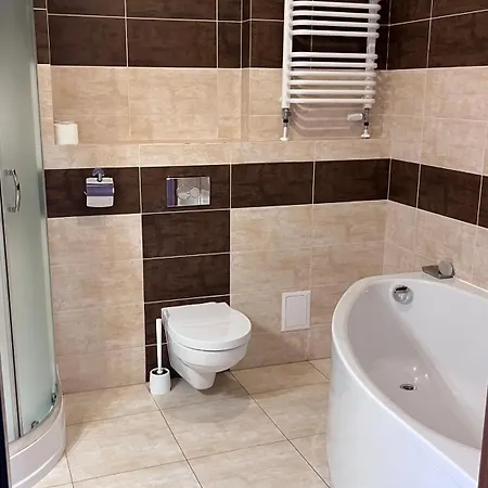 Neptun בית הארחה 3*