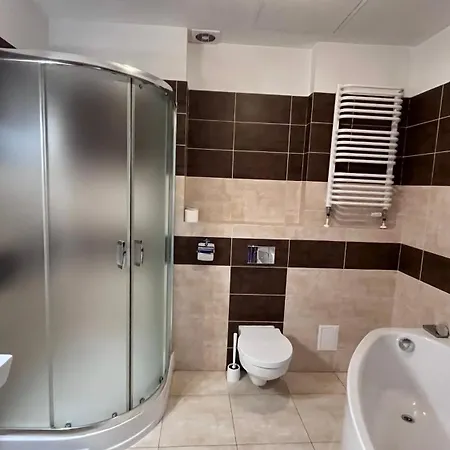 Neptun Гостевой дом Легница