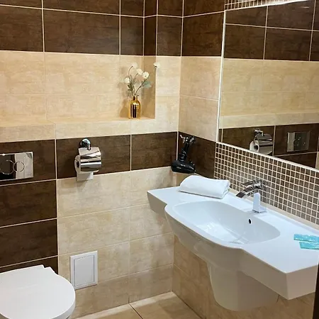 Neptun 3* Легниця