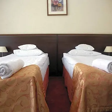 Neptun 3*